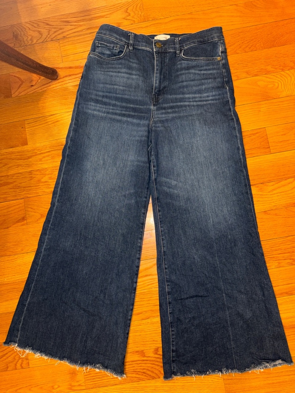Frame Denim le palazzo crop size 31 in Dark Blue Wash raw hem straight leg